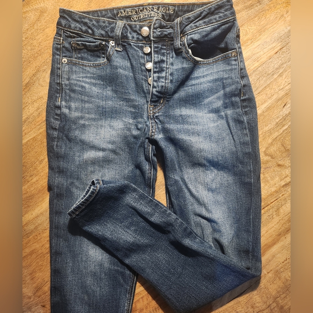 American eagle size 2 womans jeans